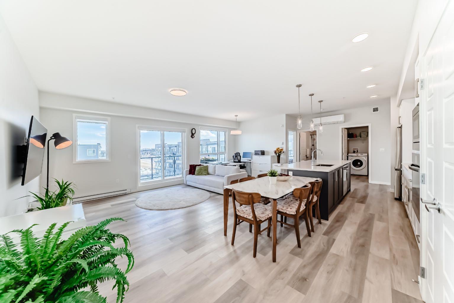 33 Carringham Gate NW 1402