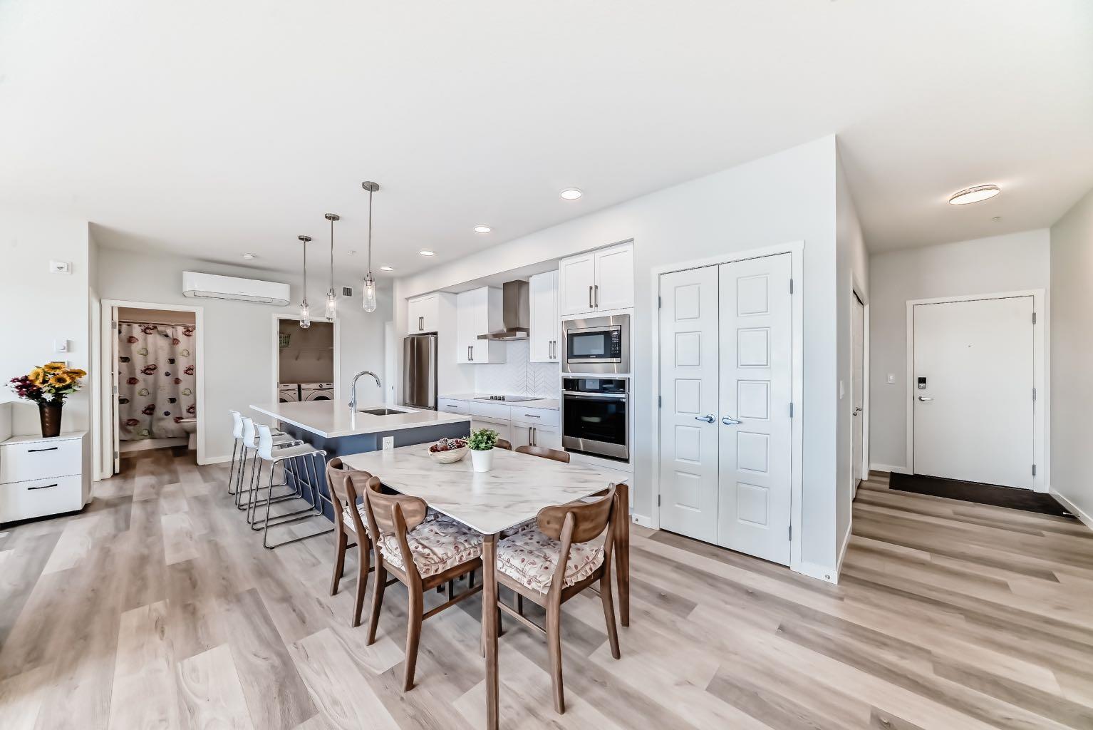 33 Carringham Gate NW 1402