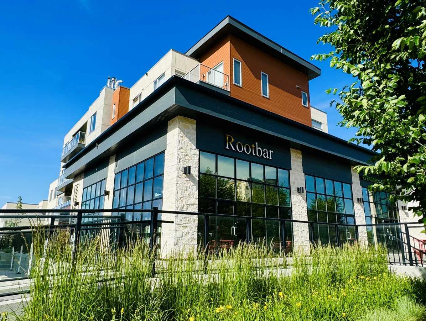 30 Shawnee Common SW 208