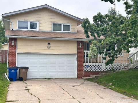 Photo of 9111 97 Avenue, Lac La Biche, AB T0A 2C0 (MLS # A2332405)