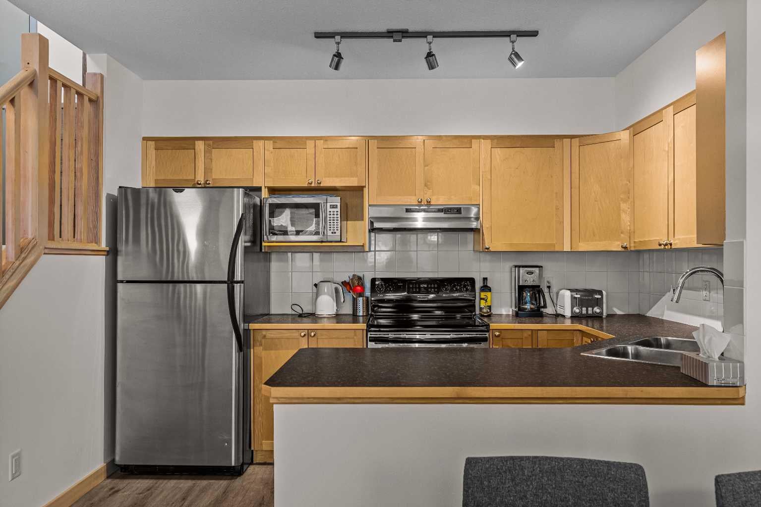 109 Montane Road 325