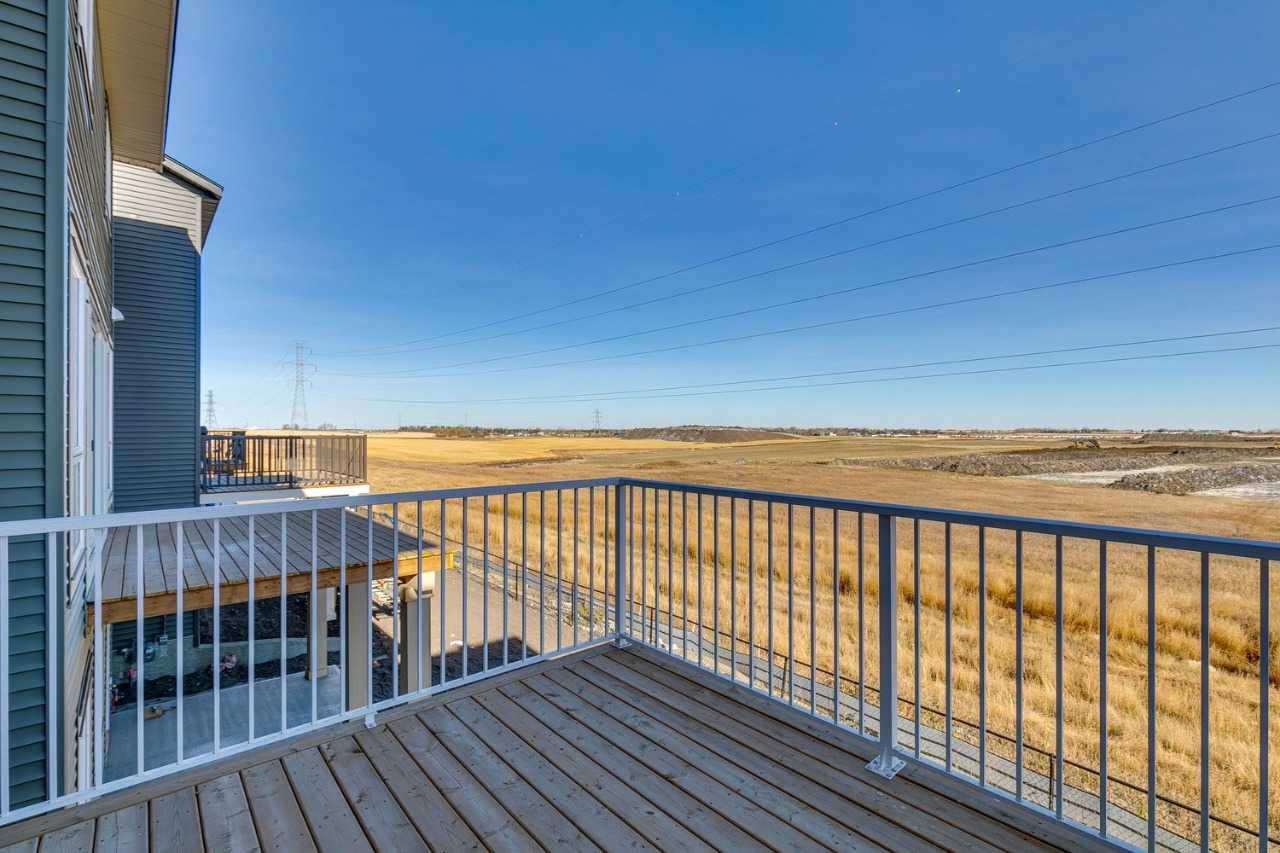 306 Hotchkiss Manor SE