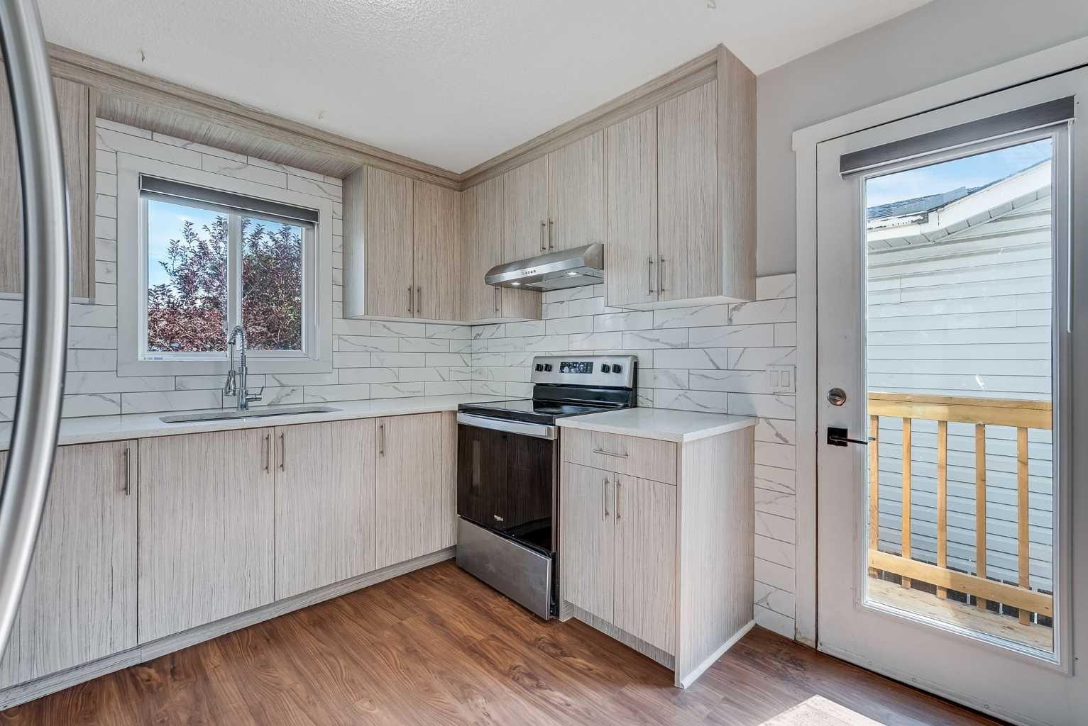 84 Castlebrook Rise NE