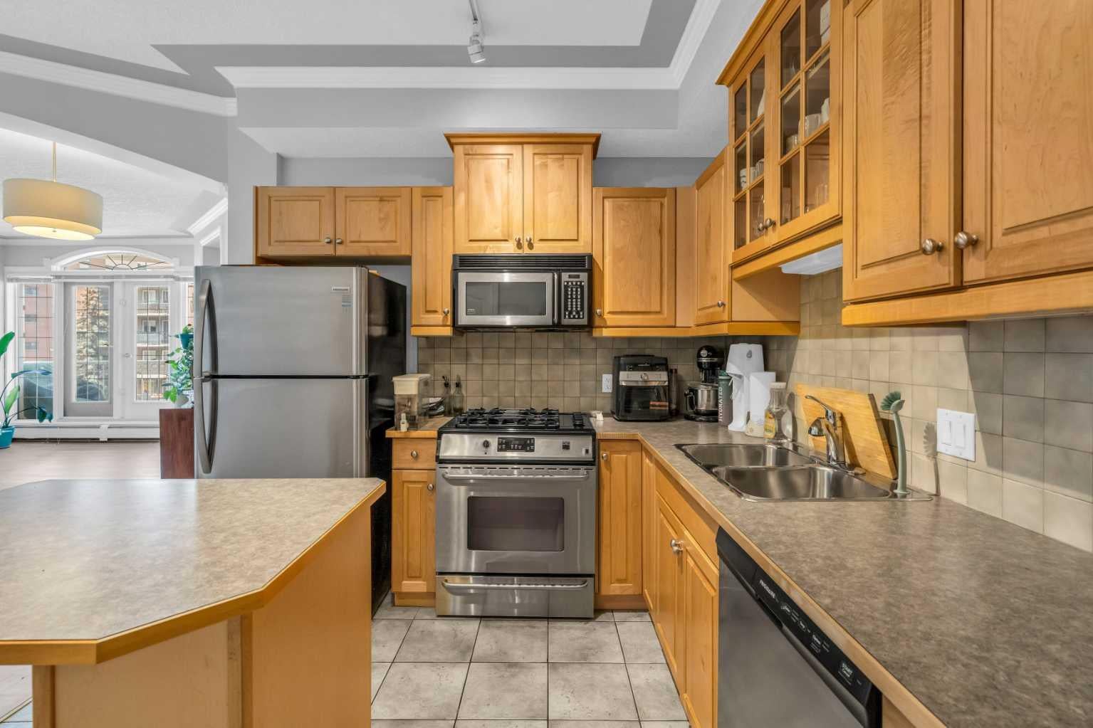 1315 12 Avenue SW 303