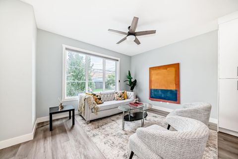 1757 45 Street NW Calgary AB T3B 0P2