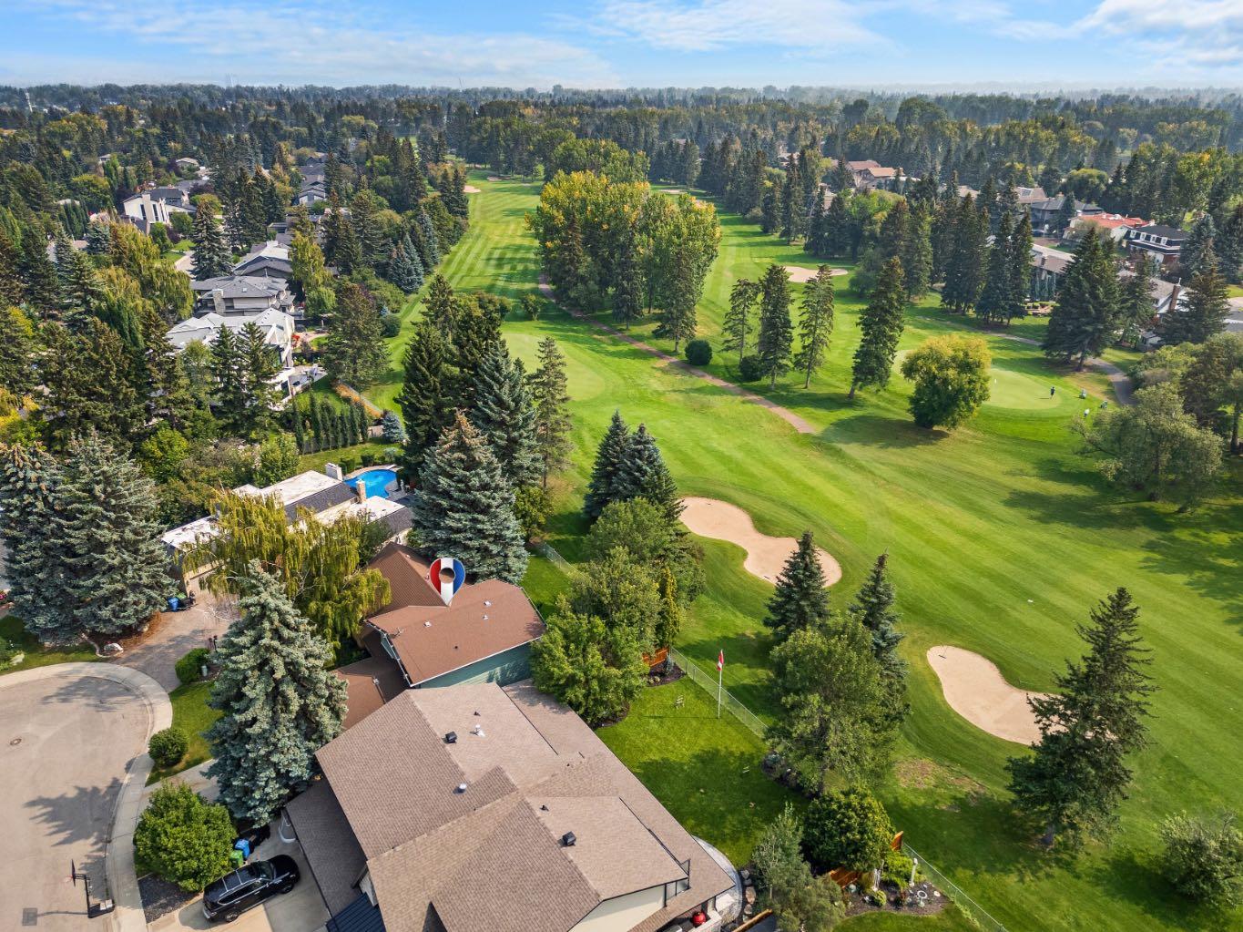 427 Willow Grove Crescent SE