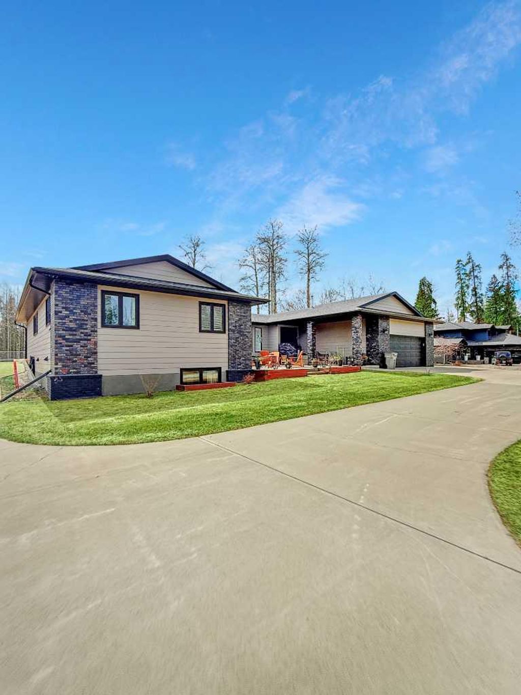Photo of 39 Ravine Drive, Whitecourt, AB T7S 1H5 (MLS # A2306814)