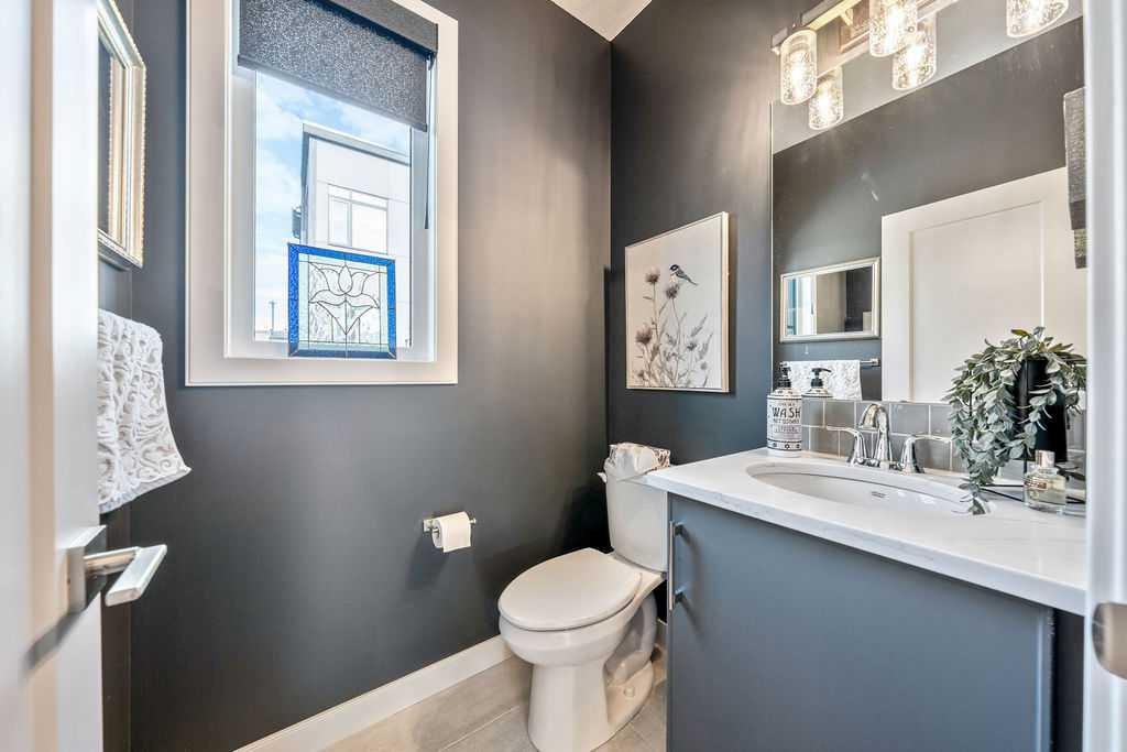 81 Greenbriar Place NW 102