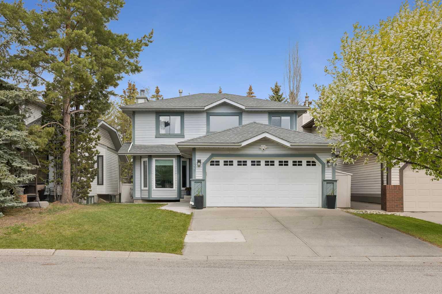 244 Scurfield Place NW