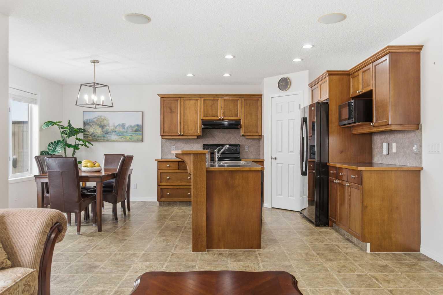 107 Cimarron Grove Circle