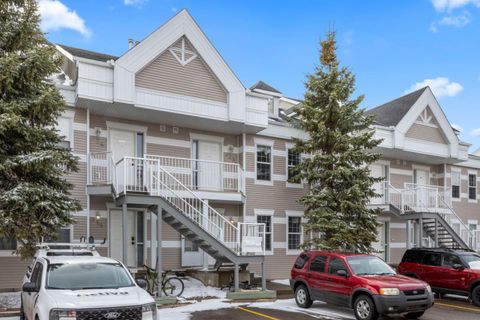 Photo of 103 Strathaven Drive #313, Strathmore, AB T1P 1W3 (MLS # A2302200)