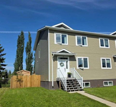Photo of 900 1A Avenue SE, Slave Lake, AB T0G 2A3 (MLS # A2334227)