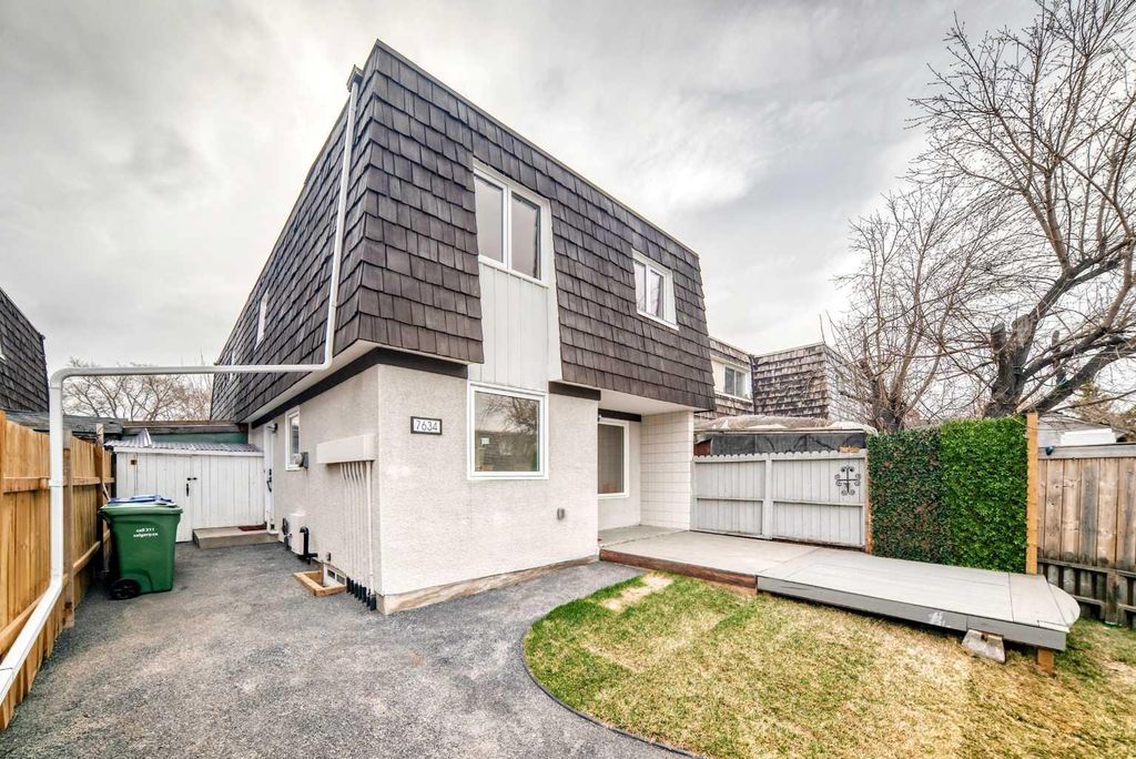 Photo of 7634 24A Street SE, Calgary, AB T2C 0Z7 (MLS # A2304549)