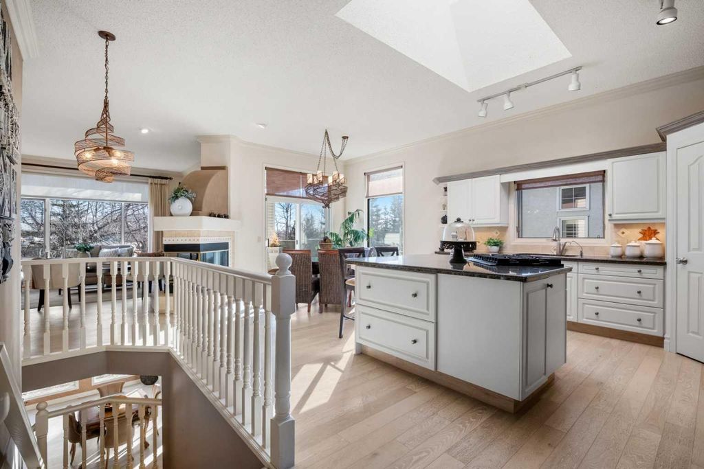 Photo of 60 Woodpark Close SW, Calgary, AB T2W 6G9 (MLS # A2286750)