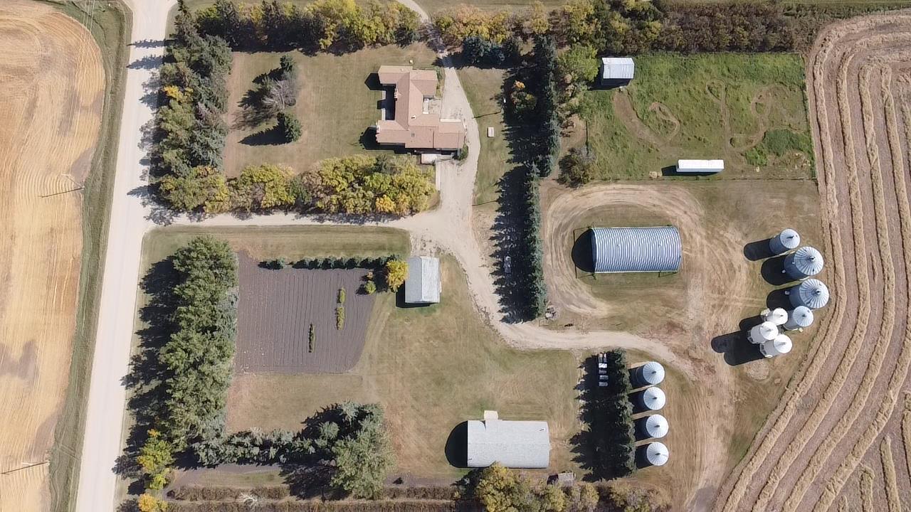 27403 Township Road 292