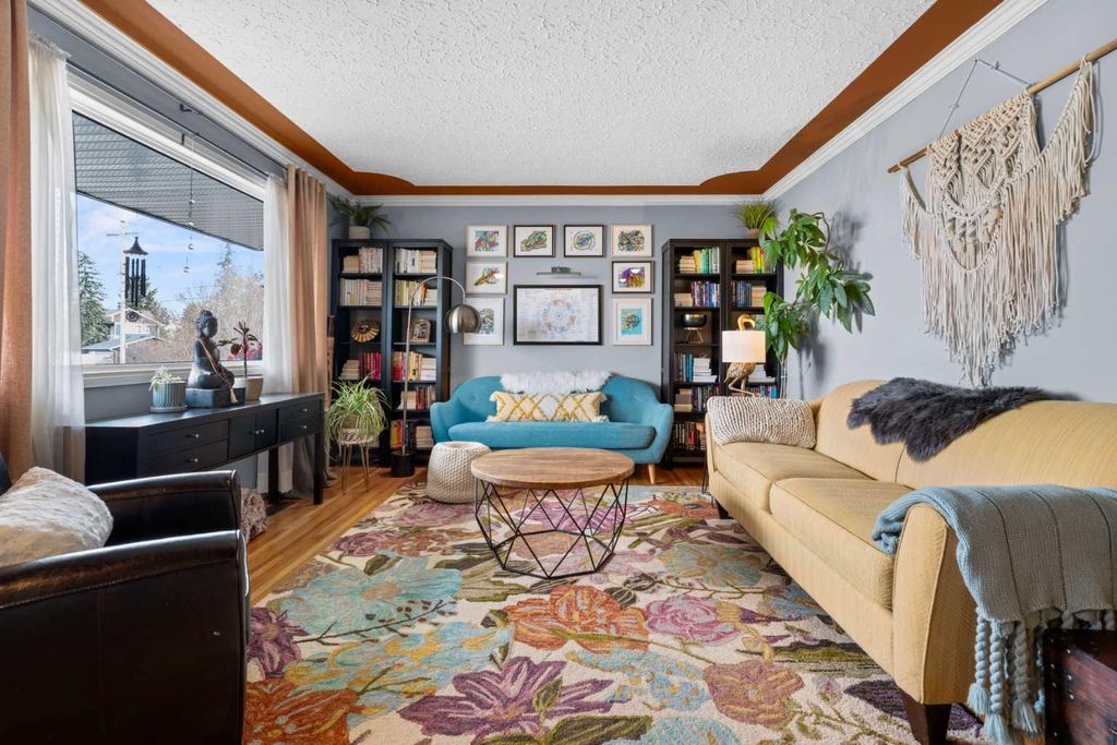 Photo of 223 45 Street SW, Calgary, AB T3C 2B4 (MLS # A2304620)