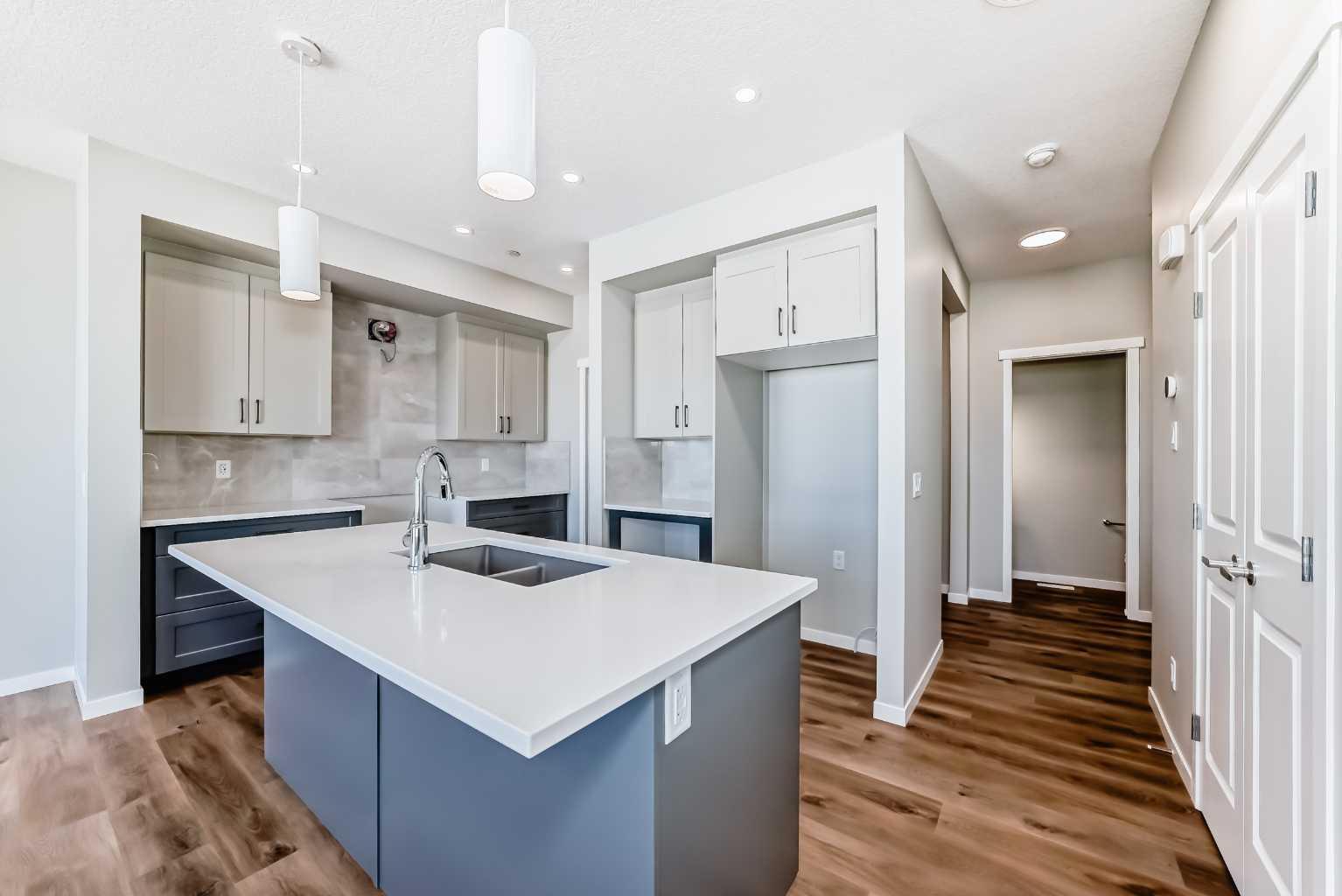 148 Hotchkiss Common SE