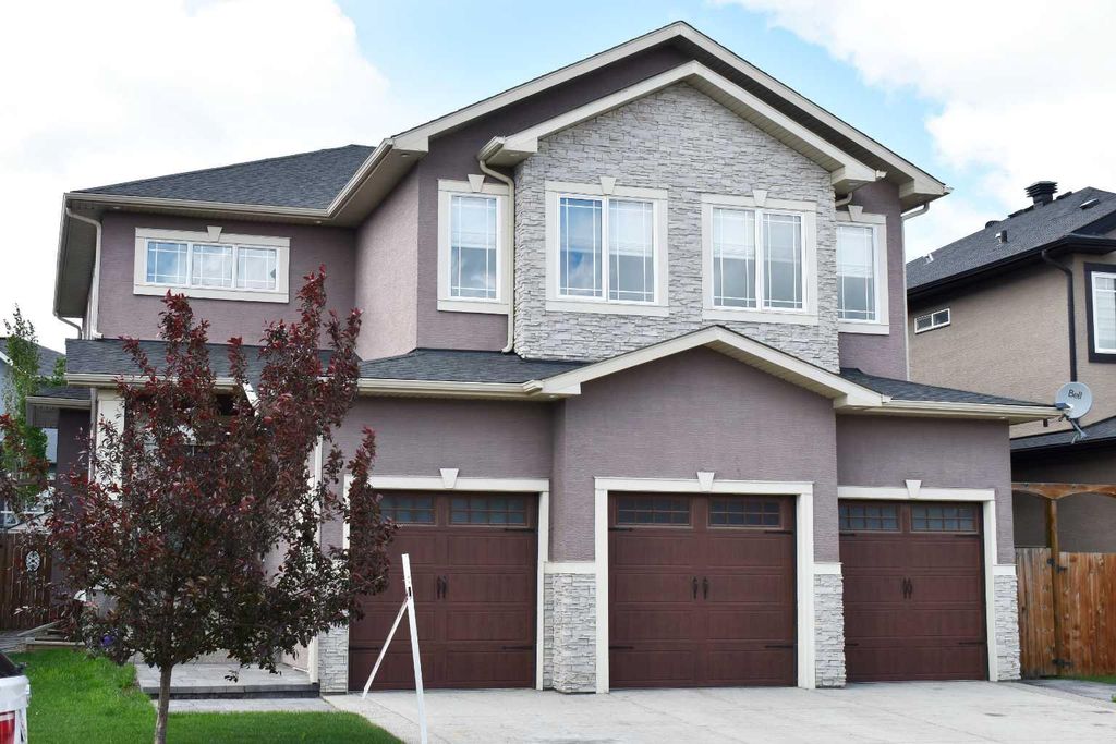Photo of 120 KINNIBURGH Circle, Chestermere, AB T1X 0P8 (MLS # A2303767)