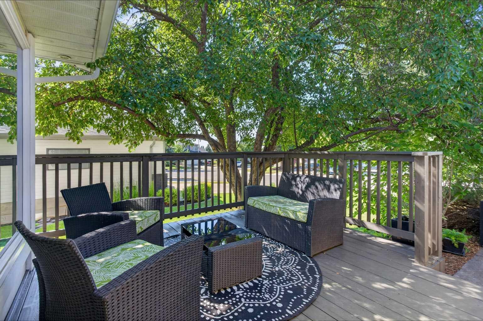 113 Riverview Court W