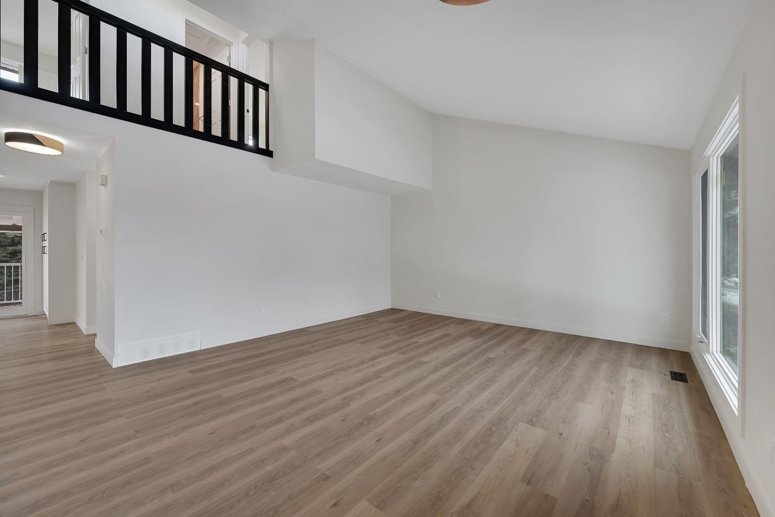 308 Doverview Crescent SE