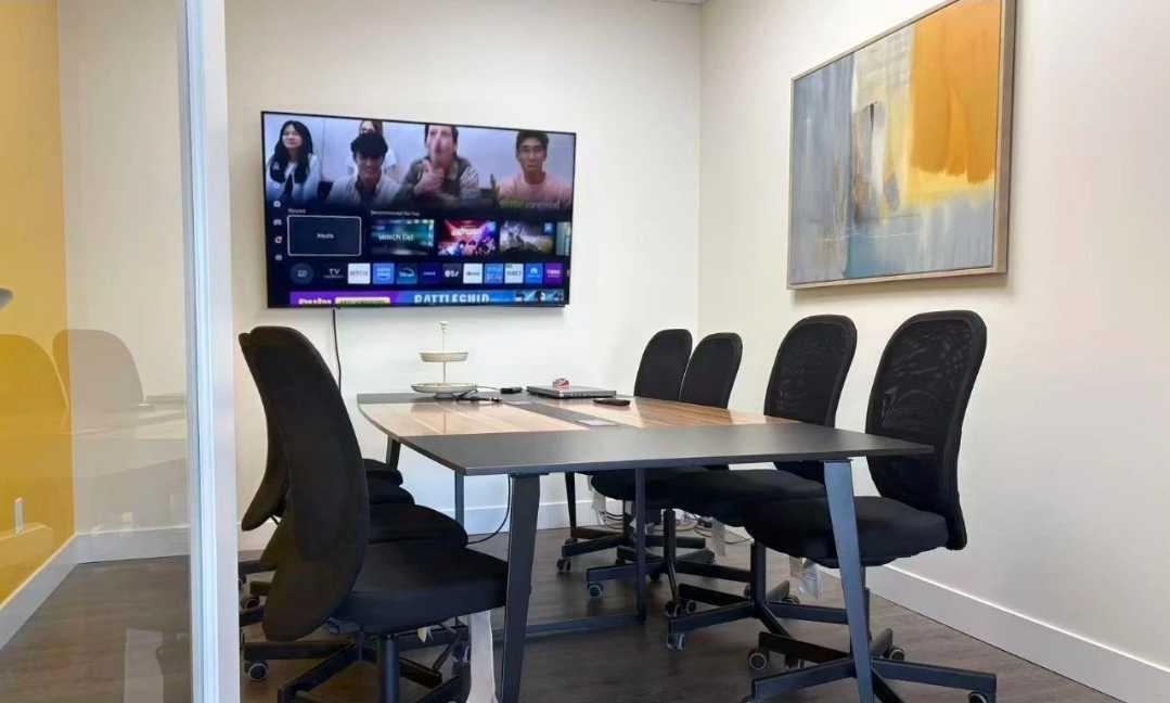 12 Royal Vista Way NW