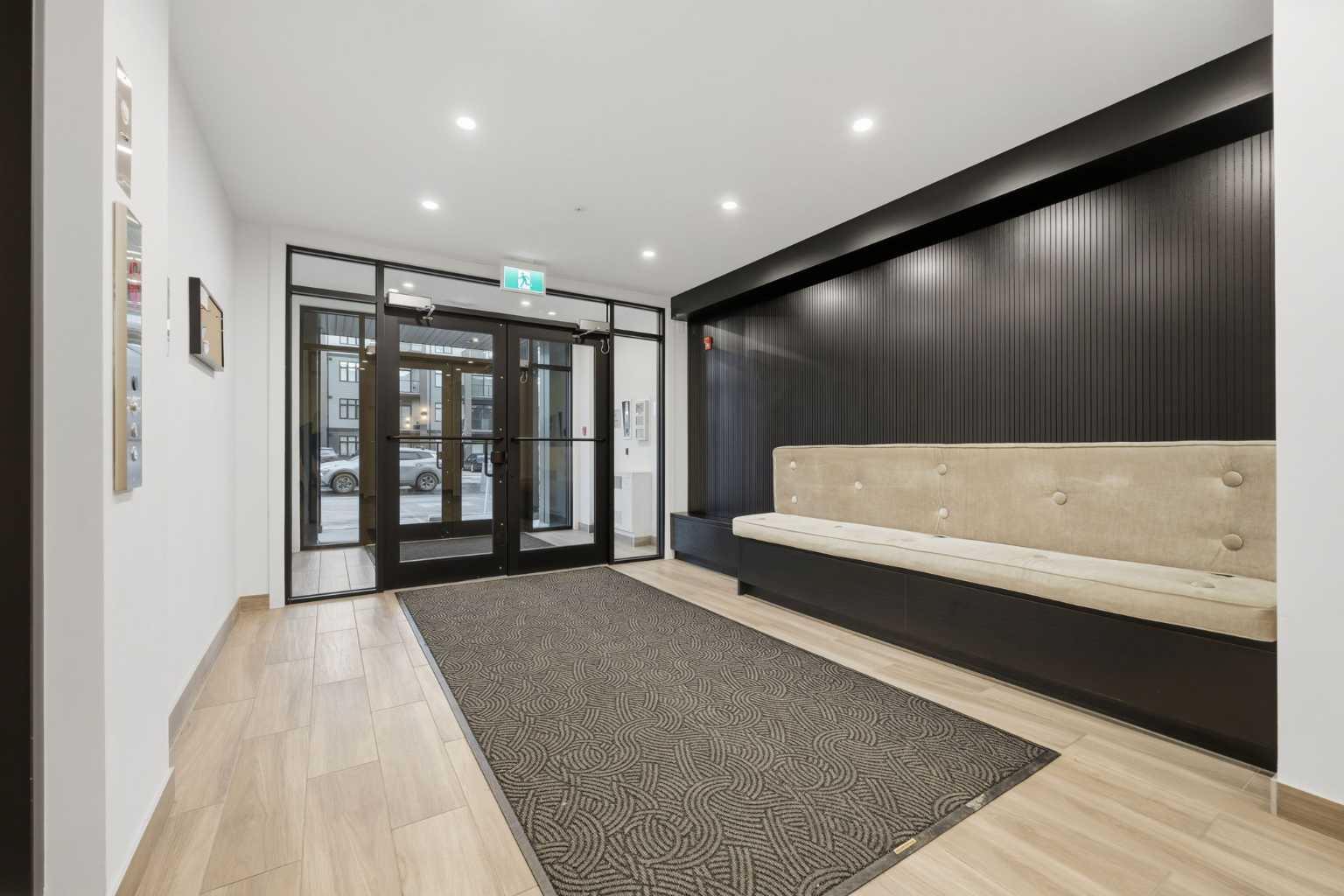 200 Seton Circle SE 4210