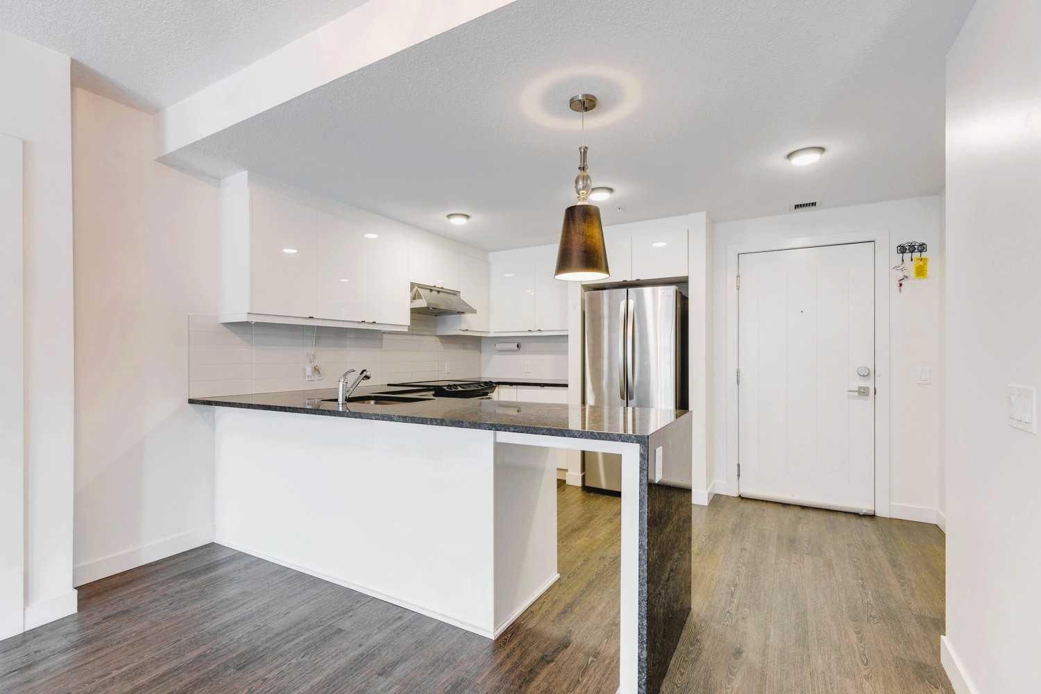 25 Aspenmont Heights SW 103