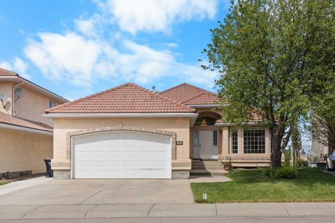 Photo of 191 Hamptons Terrace NW, Calgary, AB T3A 5S3 (MLS # A2315071)