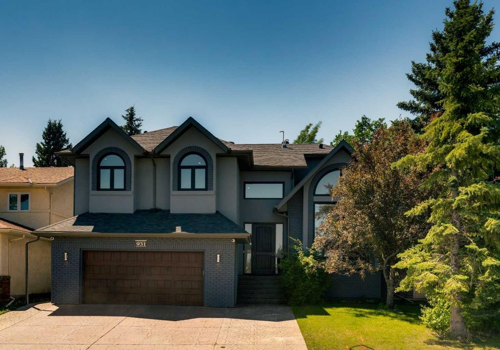 Photo of 931 Shawnee Drive SW, Calgary, AB T2Y 2G8 (MLS # A2303578)
