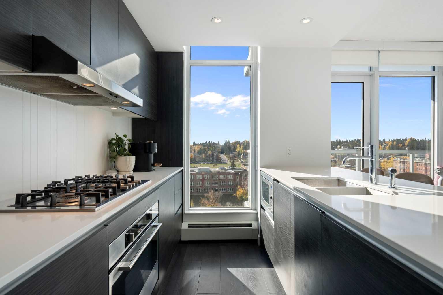 1501 6 Street SW 1102