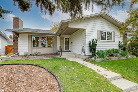 Photo of 96 Alderwood Close SE, Calgary, AB T2H 1T3 (MLS # A2349956)
