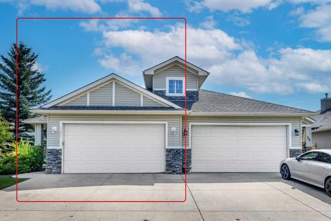 Photo of 192 Cove Rise Rise, Chestermere, AB T1X 1S7 (MLS # A2333000)