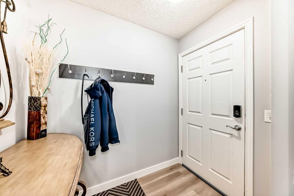 Photo of 5200 44 Avenue NE #2215, Calgary, AB T1Y 7L4 (MLS # A2282351)