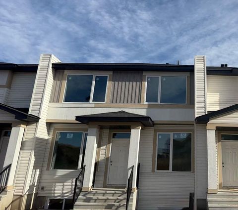 1997 McCaskill Drive Crossfield AB T0M 0C1