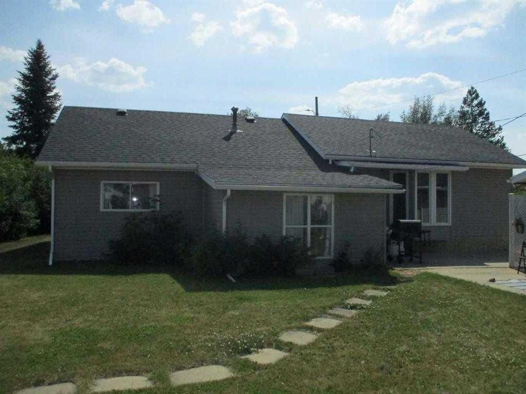 Photo of 200 6th Avenue SE, Manning, AB T0H 2M0 (MLS # A2266194)