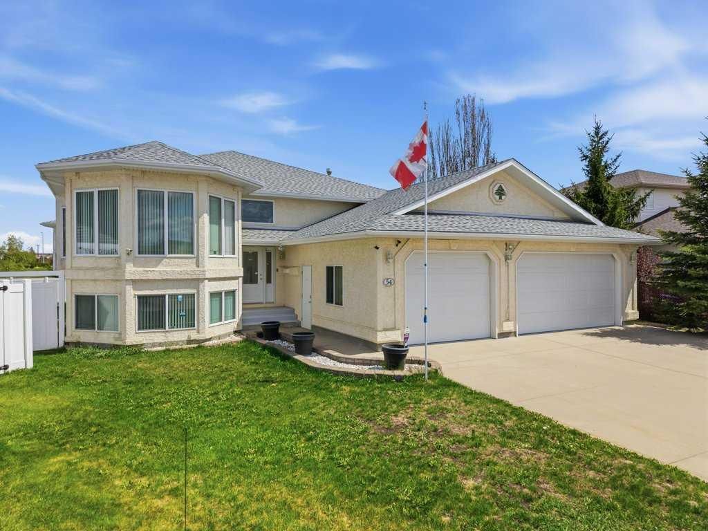Photo of 54 Lord Close, Red Deer, AB T4R 2R8 (MLS # A2314580)