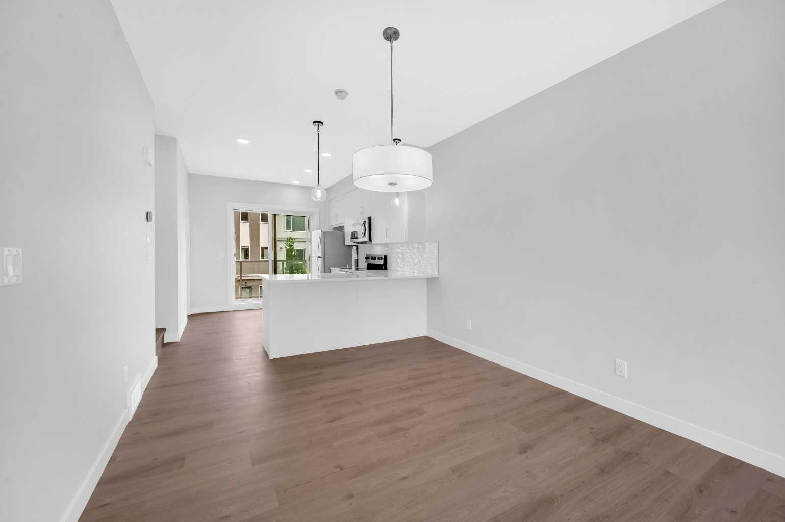 305 Shawnee Square SW