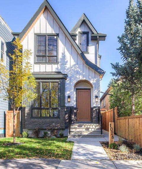 Photo of 1028 18 Avenue NW, Calgary, AB T2M 0V7 (MLS # A2349890)