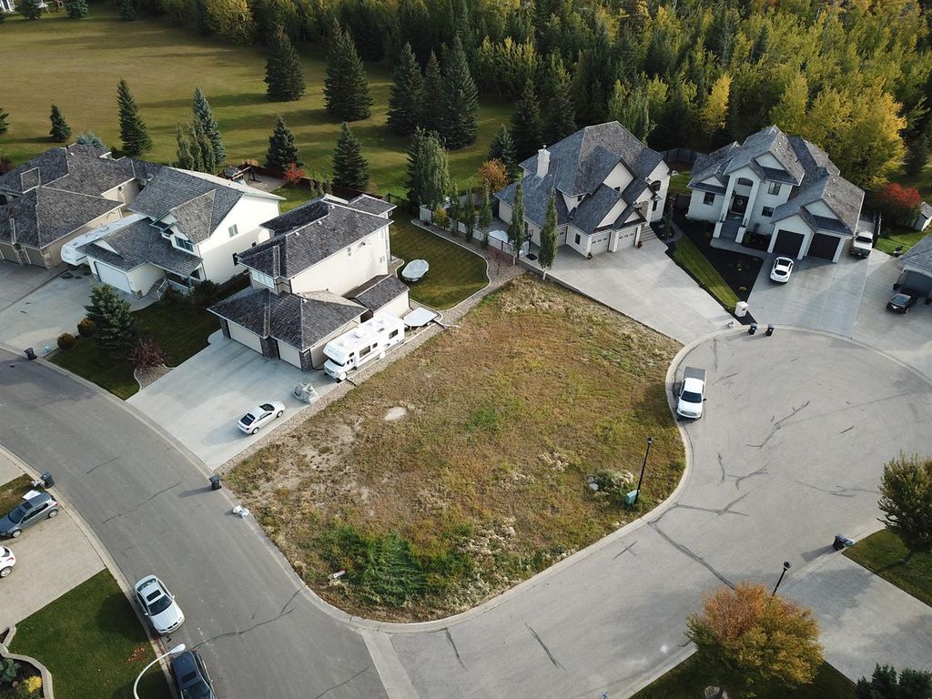 Photo of 9201 46A Avenue, Wedgewood, AB T8W 2G7 (MLS # A1240941)