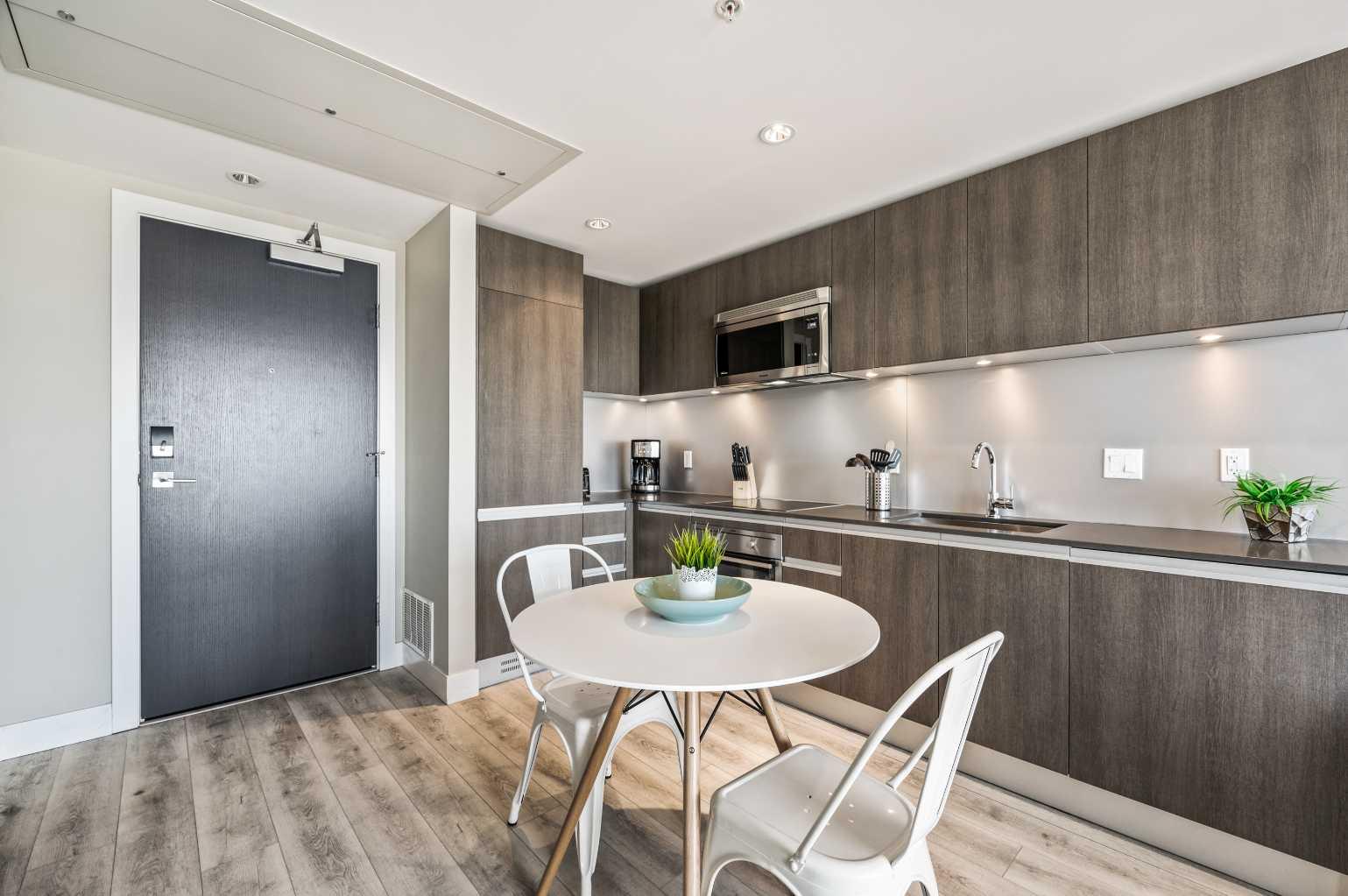 1188 3 Street SE 1803