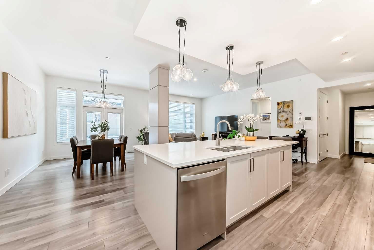 10 Mahogany Circle SE 101
