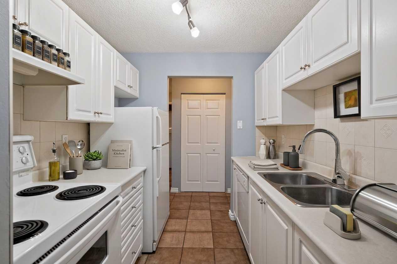 30 Mchugh Court NE 225