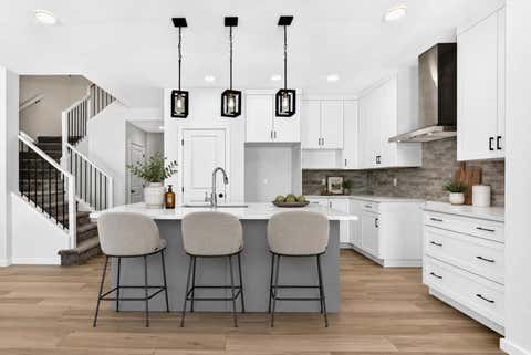 Photo of 135 Mallard Heath SE, Calgary, AB T3S 0E4 (MLS # A2334890)