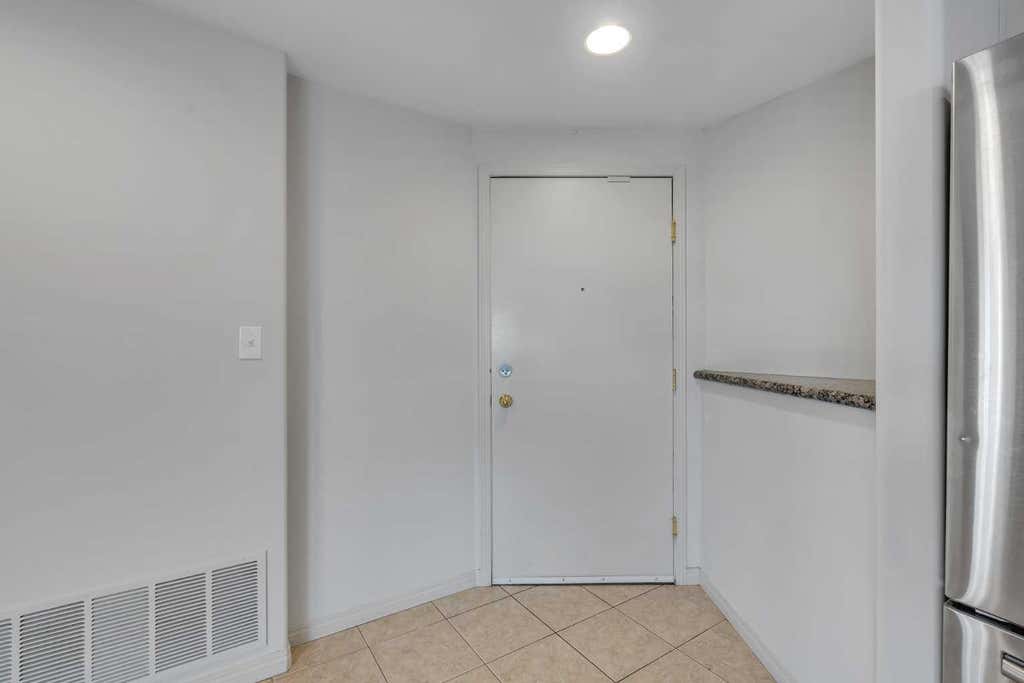 Photo of 683 10 Street SW #2003, Calgary, AB T2P 5H3 (MLS # A2307850)