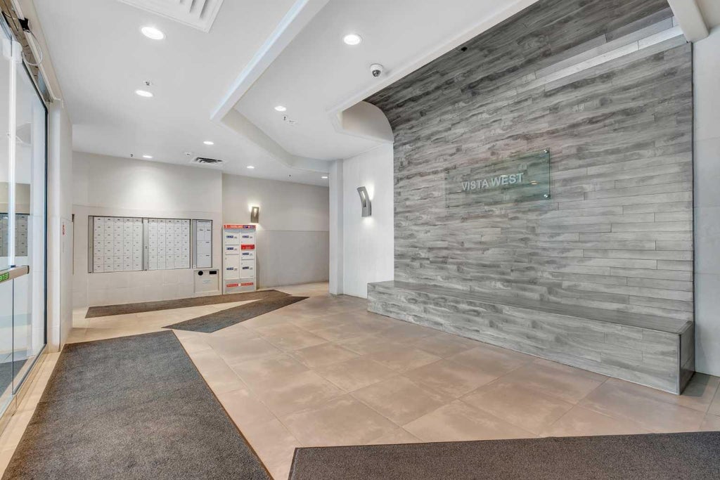 Photo of 683 10 Street SW #2003, Calgary, AB T2P 5H3 (MLS # A2307850)