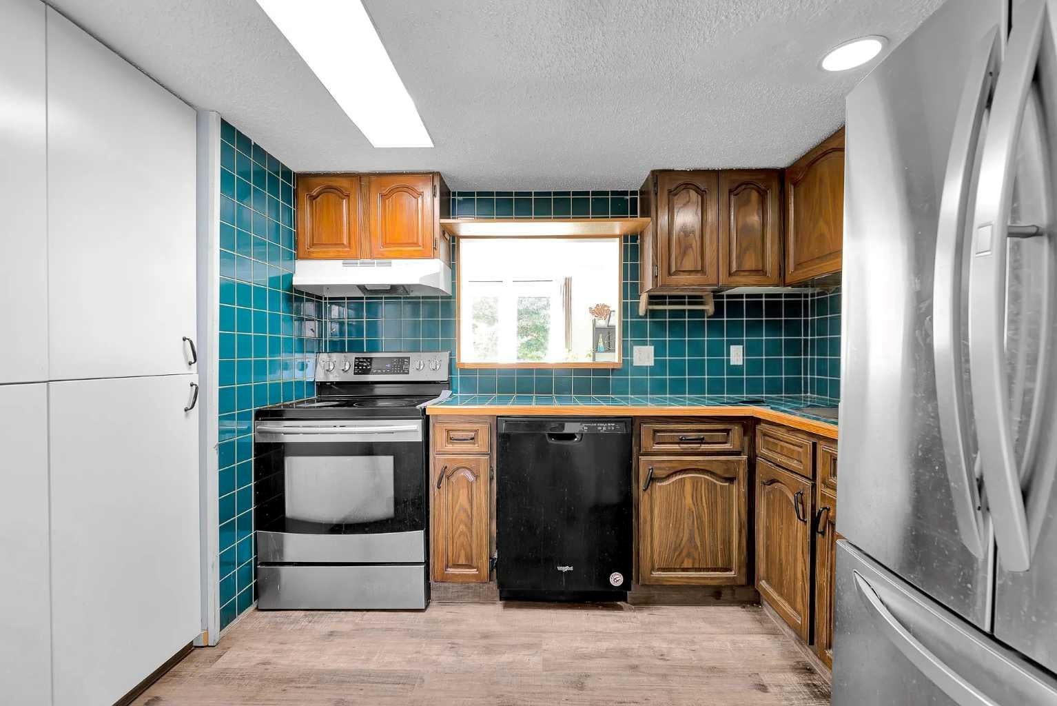 84a Cedarwood Hill SW