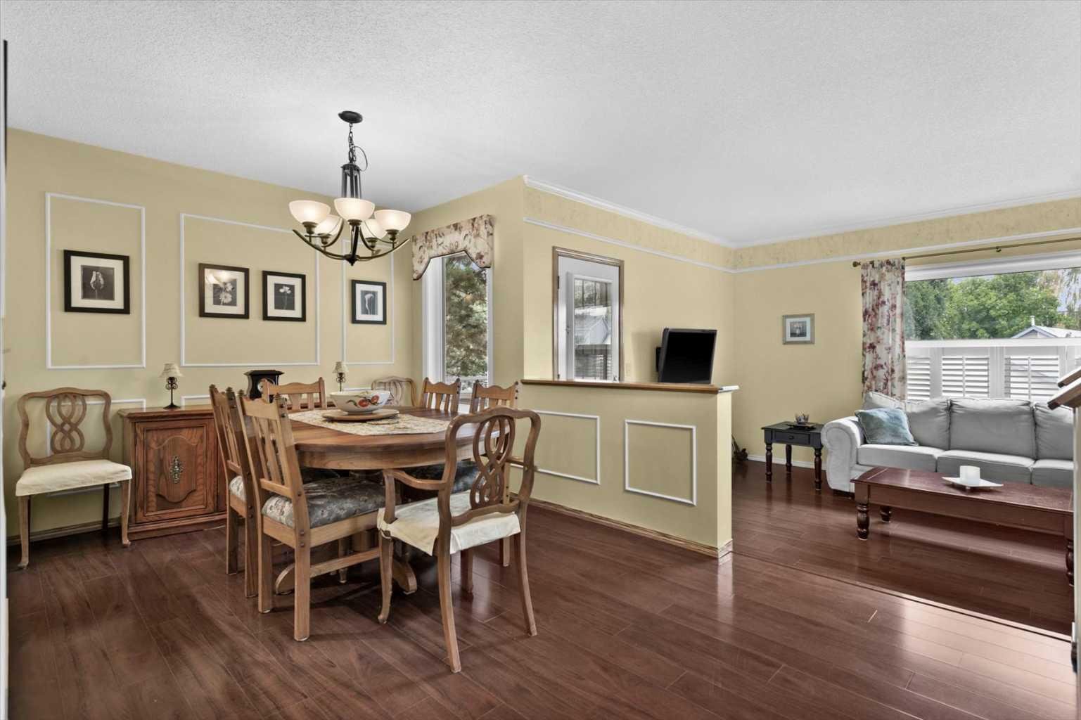 56 Hidden Spring Place NW