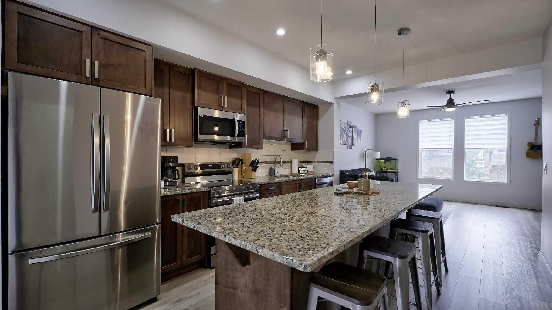 1086 Williamstown Boulevard NW 703