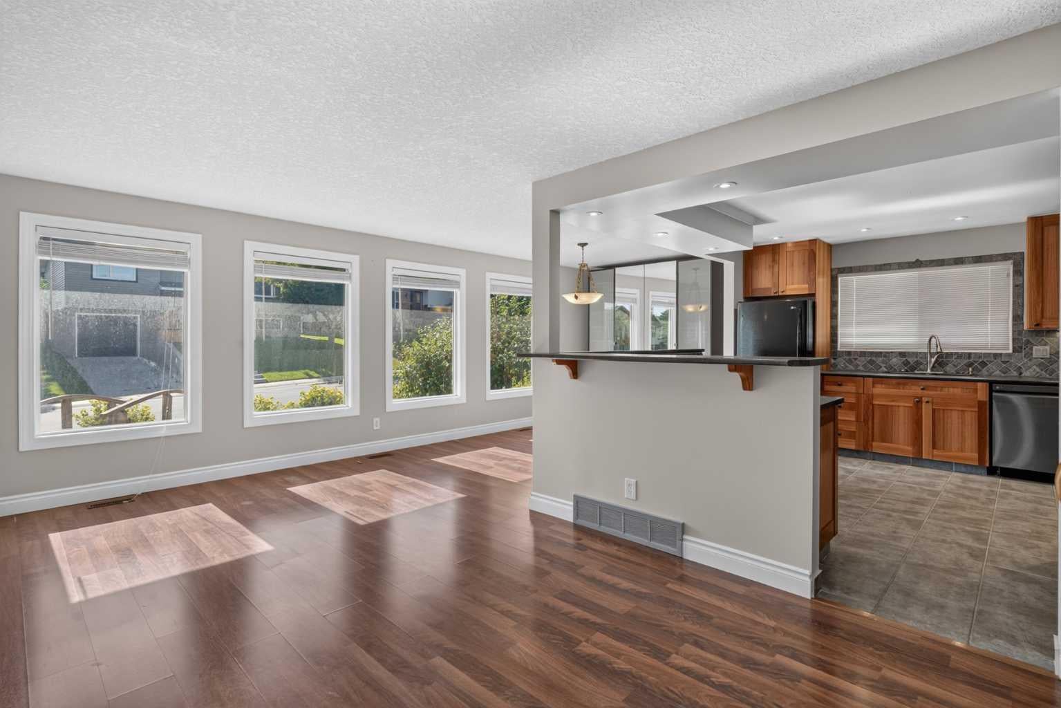 112 Beaconsfield Rise NW