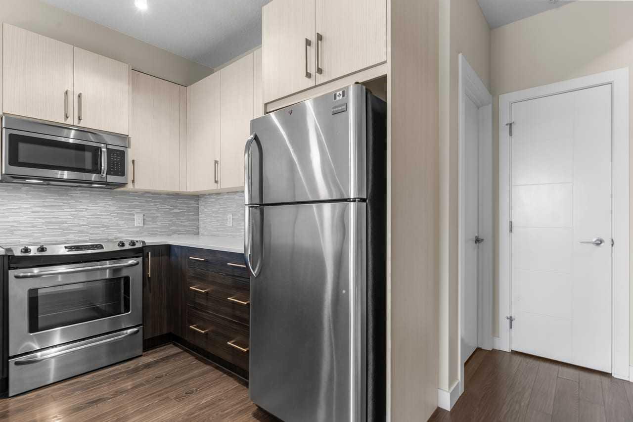 8 Sage Hill Terrace NW 220